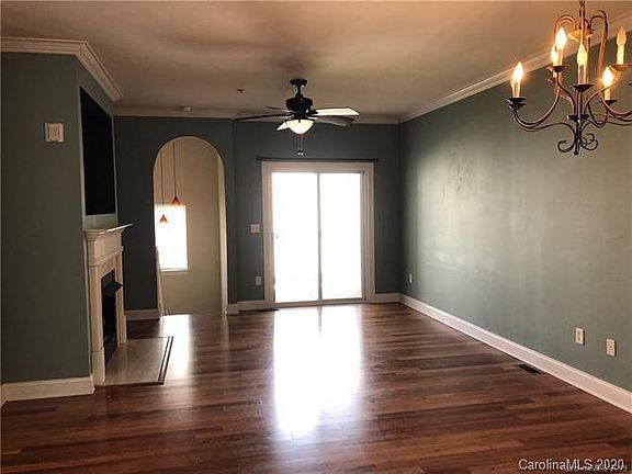 2nd image of 6345 Park Creek Dr