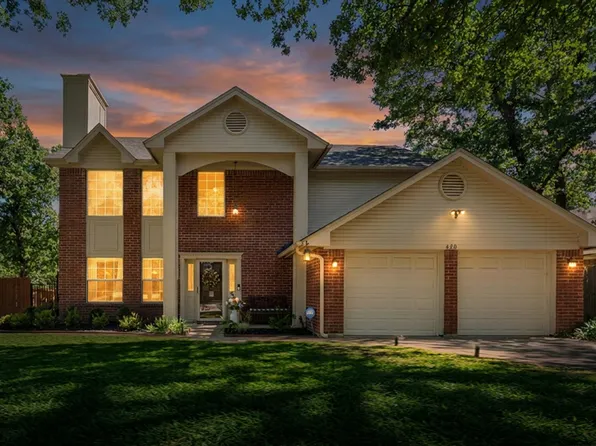420 Misty Oaks St, Azle, TX 76020