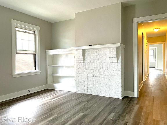3rd image of 7403 Schoyer Ave #10420788
