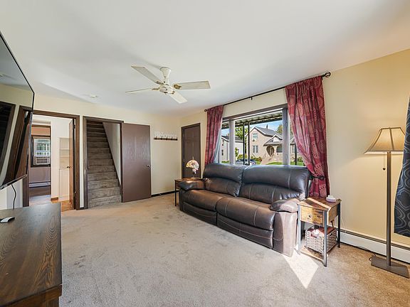 3rd image of 168 8th St