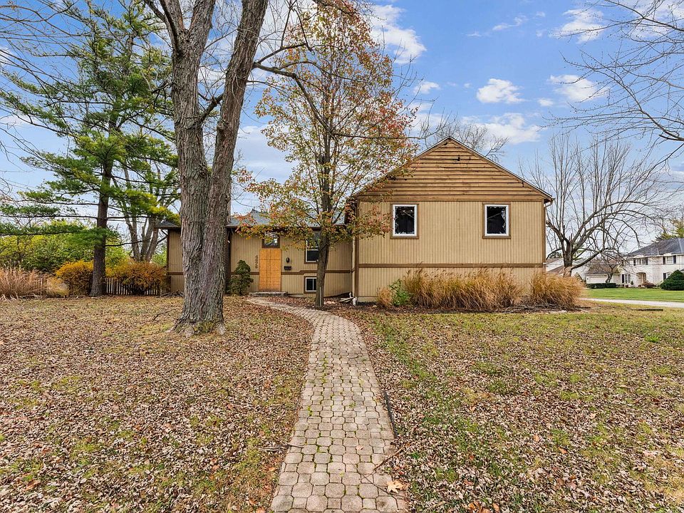 1st image of 4676 Nugent Dr