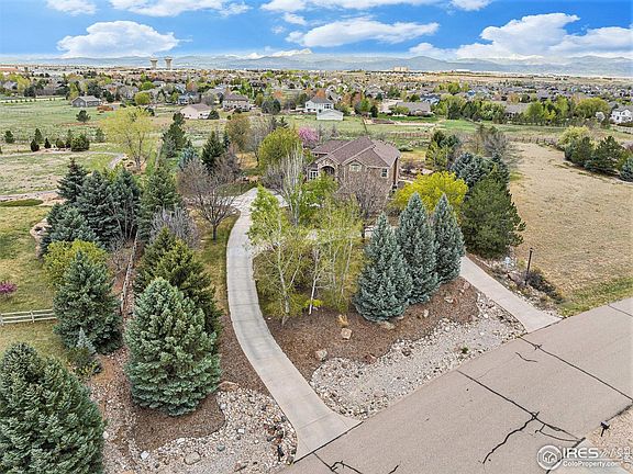 3rd image of 5033 Blackhawk Dr
