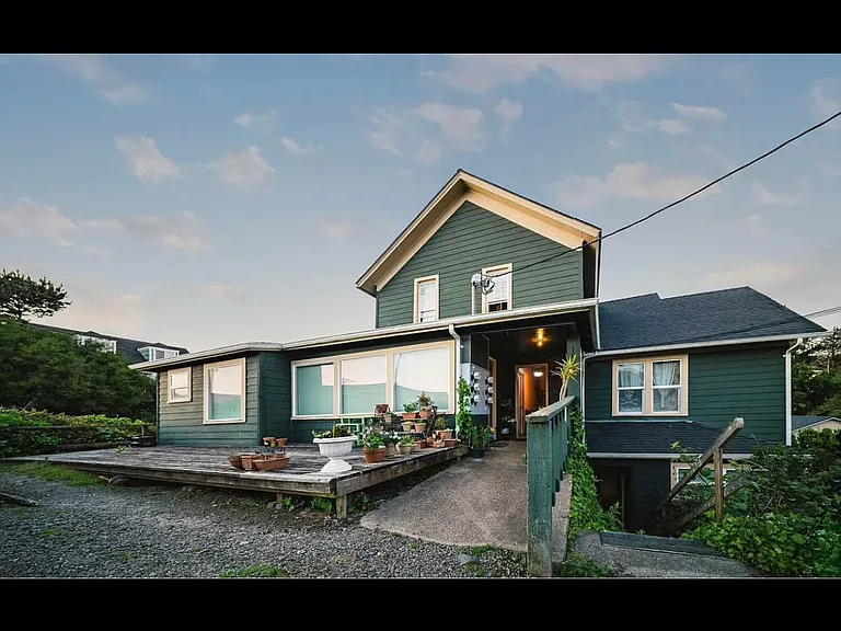 1007 SW Alder St — Photo 6