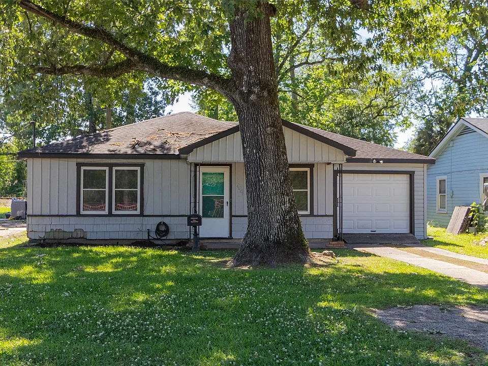 4425 Harding Dr