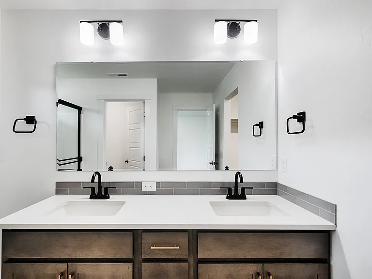 3069 S Trafori Ave — Photo 20