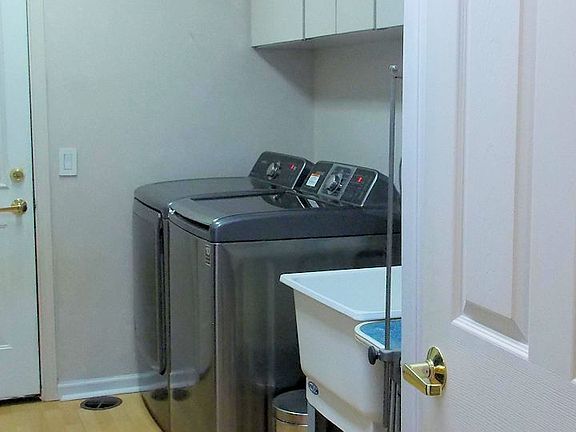 5th image of 15299 Forest Park Dr