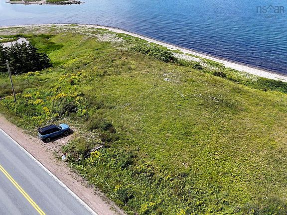 3rd image of Highway 4
