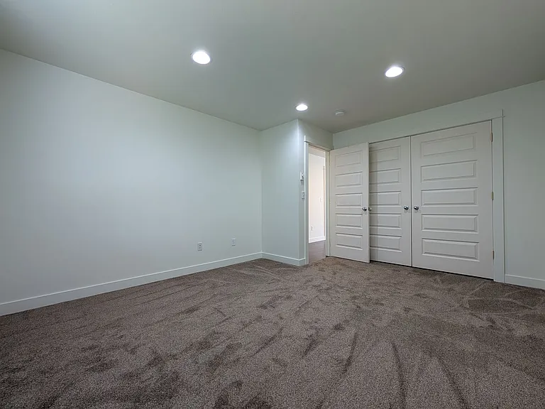 2088 Minnesota St — Photo 10