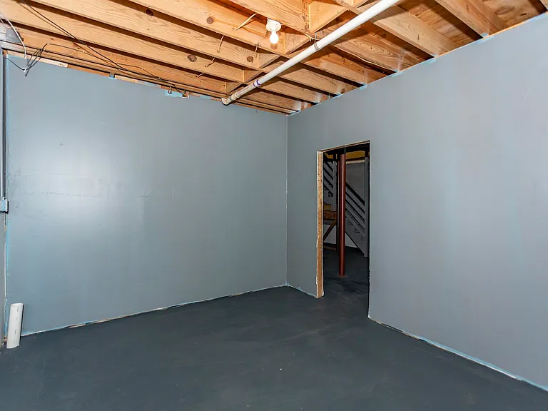 713 Jason Cir — Photo 39