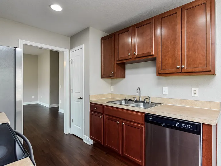 10755 Standing Stone Dr — Photo 8
