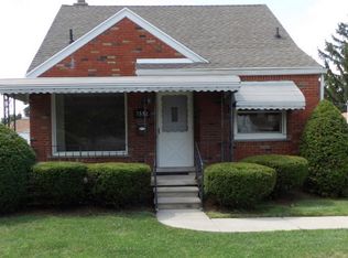 3558 14th St, Wyandotte, MI 48192