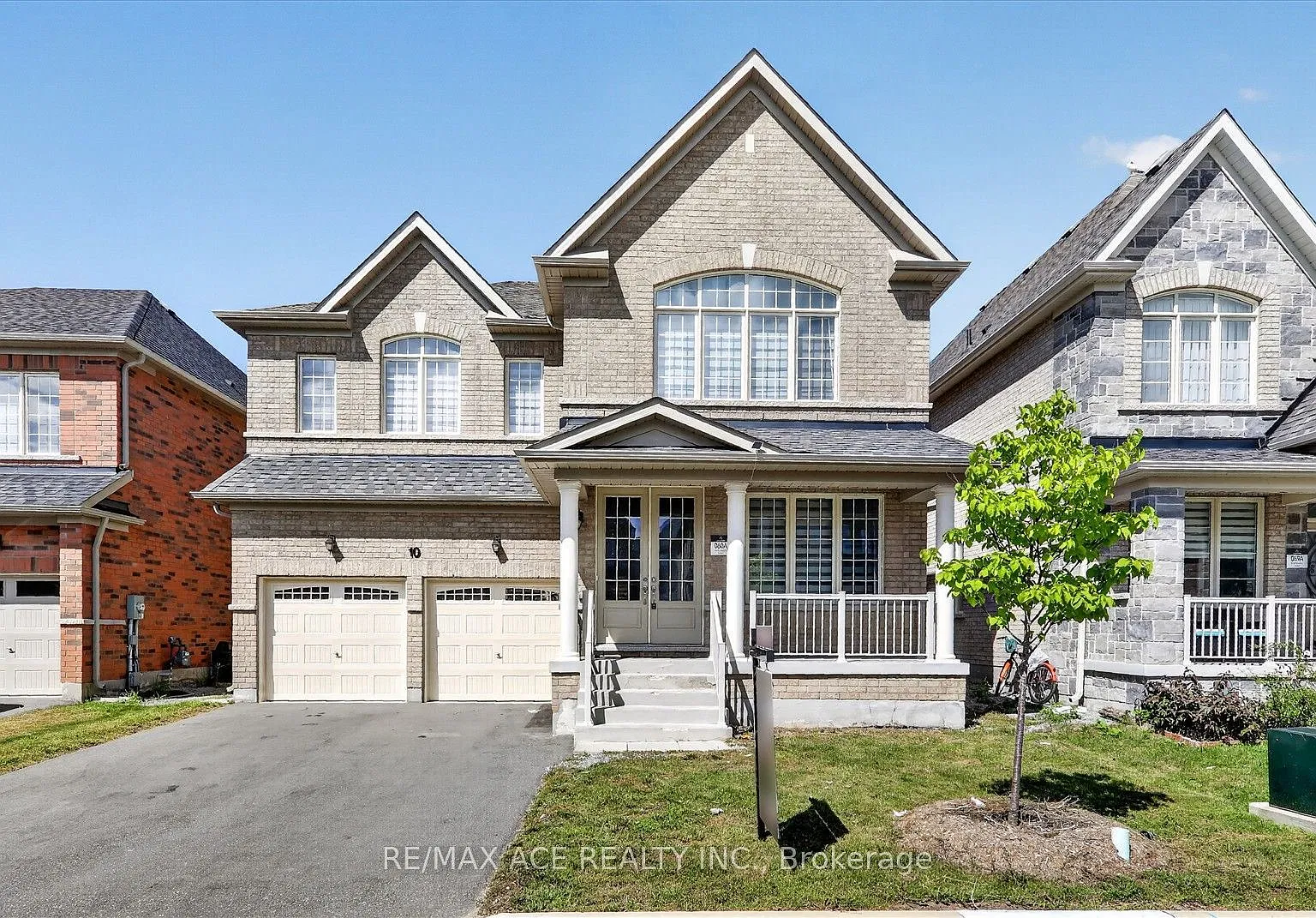 5 bed, $3,250 — Photo 1