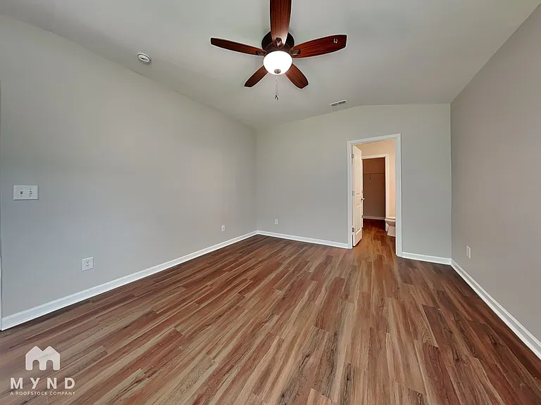 70 Briar Ridge Ln — Photo 6