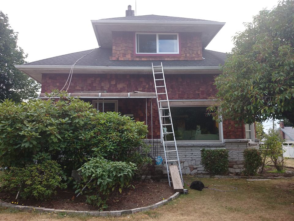 2nd image of 3611 SW Webster St
