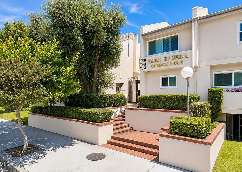 1st image of 7651 Reseda Blvd #28
