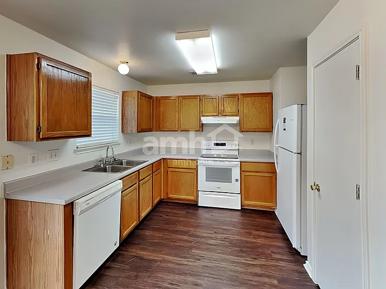 5011 Brazoswood — Photo 3