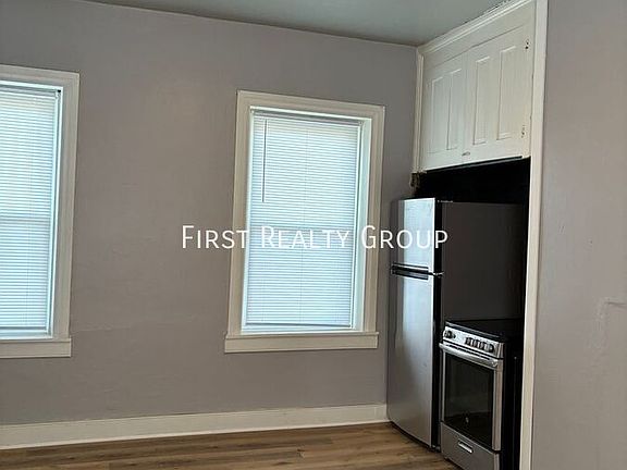 5th image of 111 S Main St #4