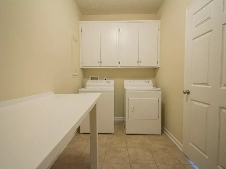 210 Wakefield Way — Photo 10
