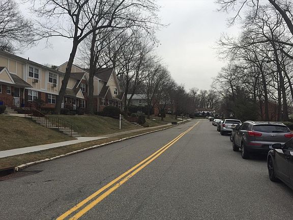 4th image of 278 Parkside Dr