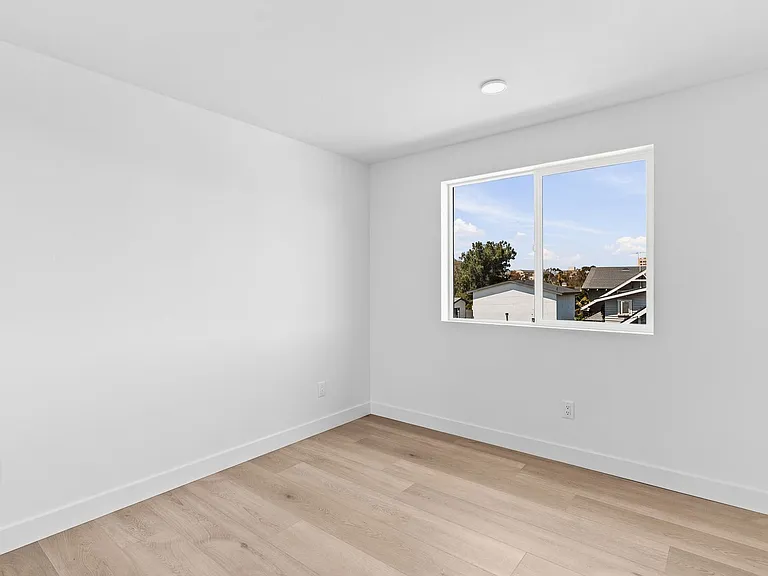 1259 Lincoln Ave — Photo 28