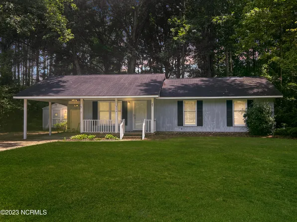 1853 Pinelog Lane, Greenville, NC 27834