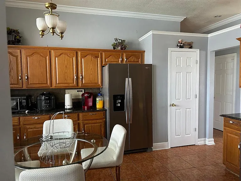 11942 Frieth Dr — Photo 11