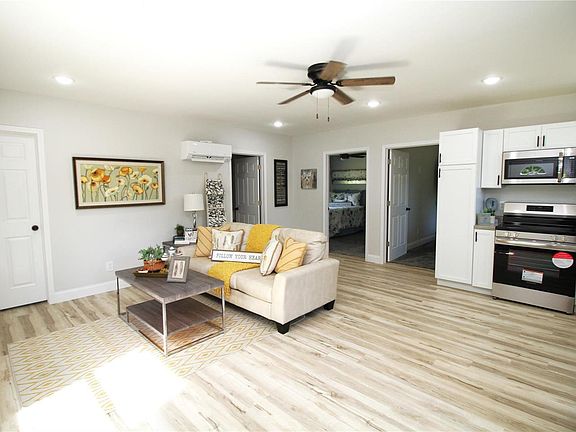 2nd image of 504 Upper St