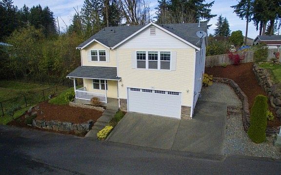 3rd image of 7503 208th Ave E