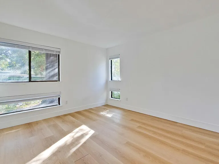 928 Wright Ave #303 — Photo 35