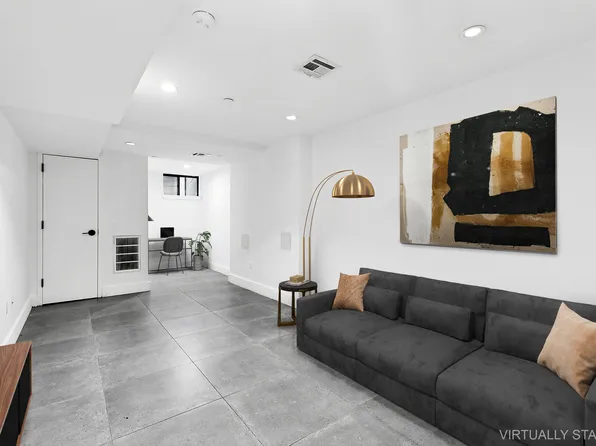 1721 Putnam Avenue image 9 of 11