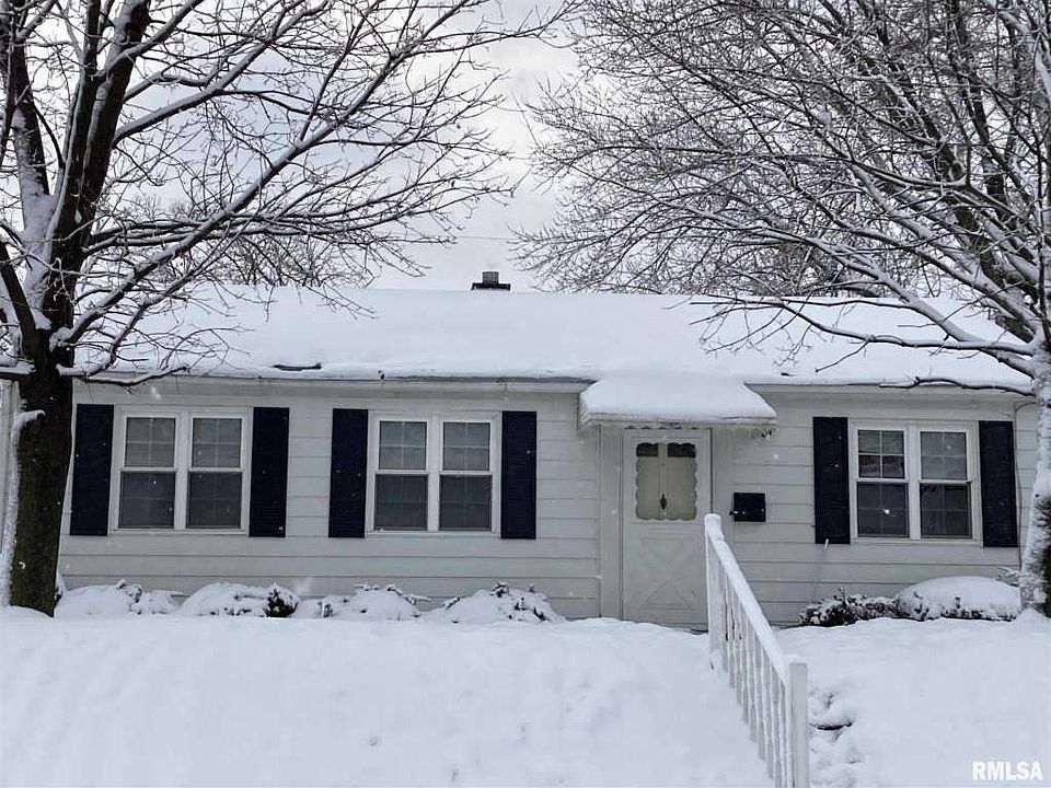 1st image of 3804 10th Avenue Pl