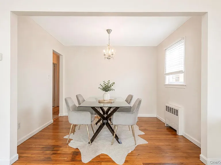5 Tyler Ave — Photo 8
