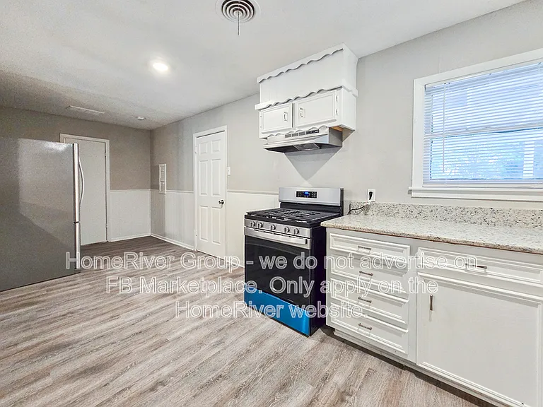 601 Brookfield Dr — Photo 6