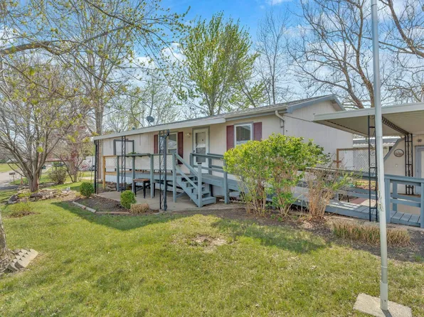 337 SE 46th St, Topeka, KS 66609