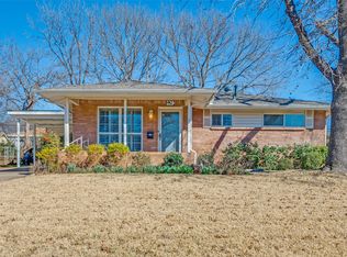 320 Myrtle Dr, Hurst, TX 76053