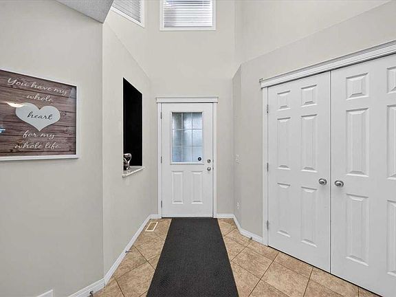 2nd image of 117 W Panora Way NW