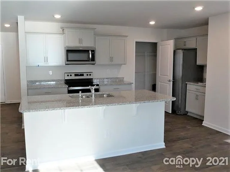 7257 Finnigan Rd — Photo 5
