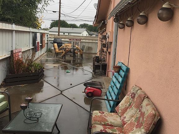 4th image of 2830 N Northacres Dr