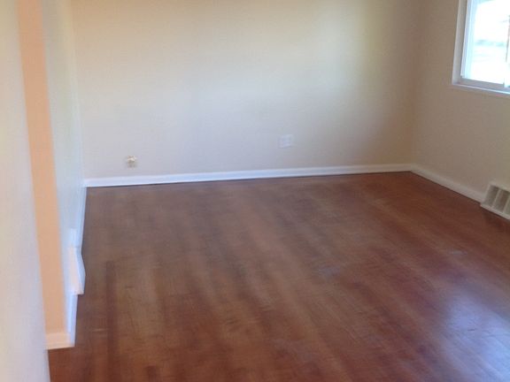 2nd image of 5734 Richwood Ave