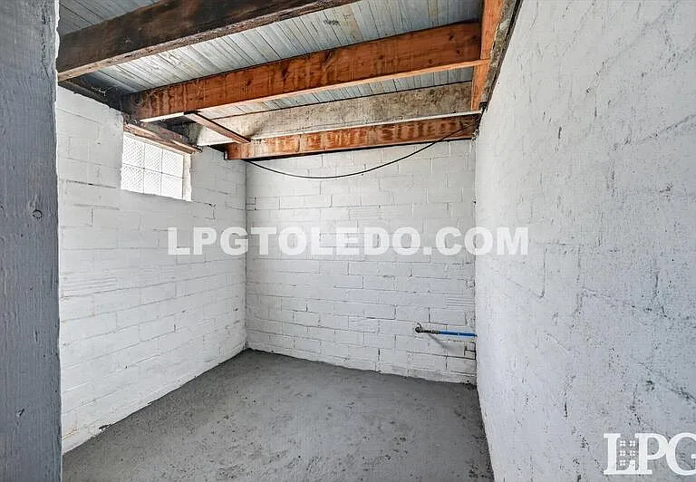 3318 Stickney Ave — Photo 29