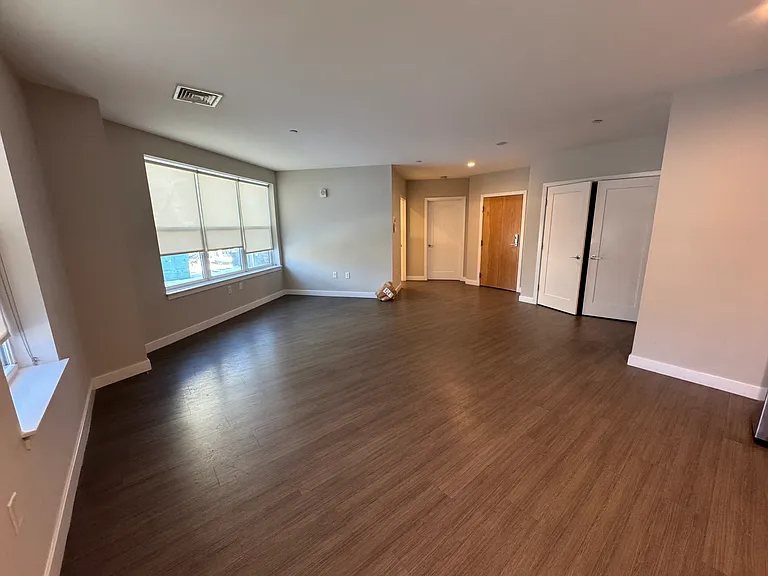 Hillside Residence — Photo 16