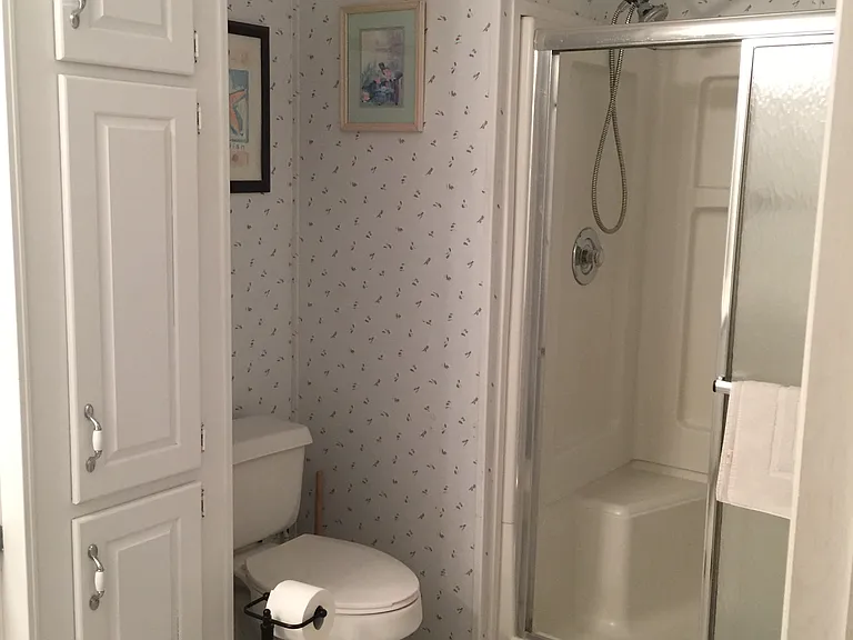 33 Pelican Dr E — Photo 7