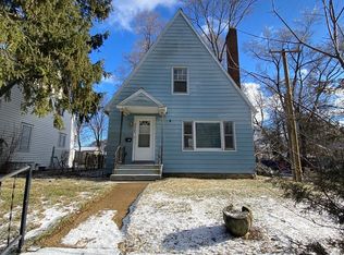 2425 Overhill Rd, Jackson, MI 49203