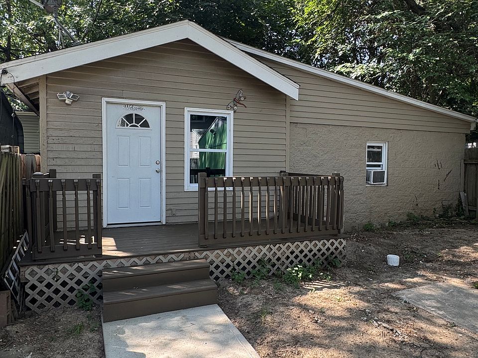 1st image of 3680 W 139th St #1