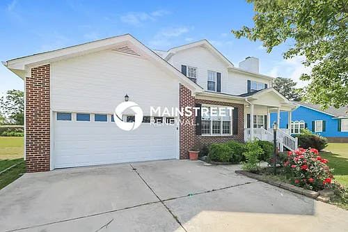 141 Windsor Dr Photo 1
