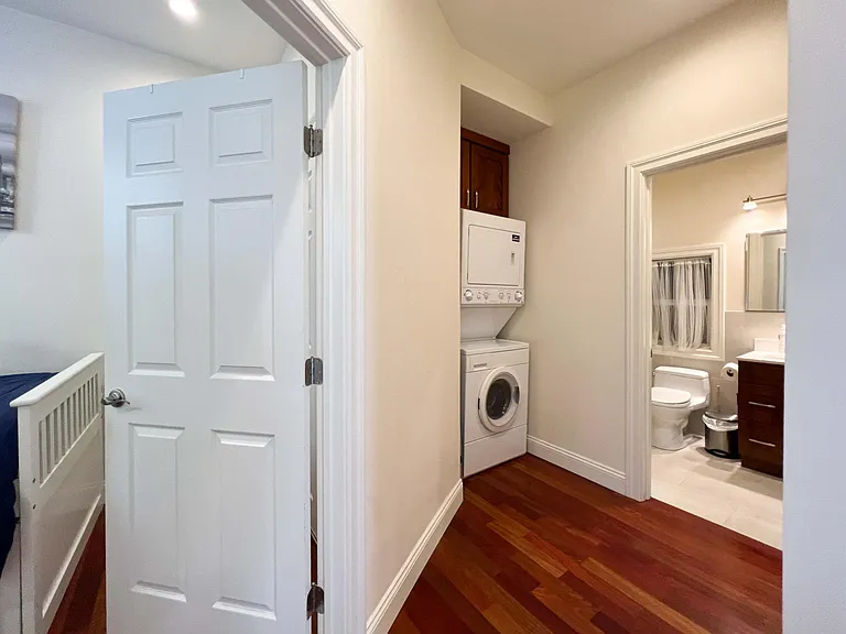 1653 Mason St — Photo 14