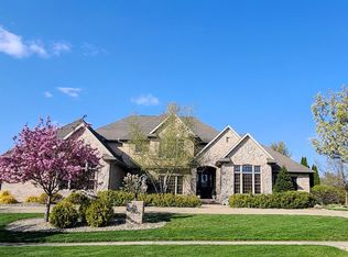 4208 Brittany Trail Dr, Champaign, IL