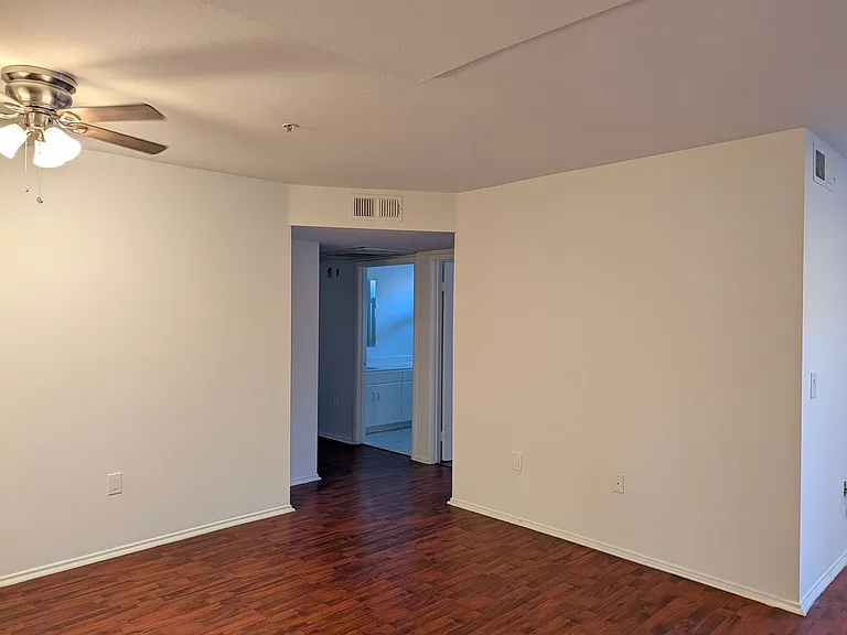 Yaya Valerio Apartments — Photo 10