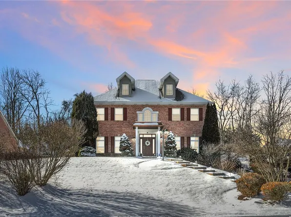 1033 Lexington Dr, Export, PA 15632