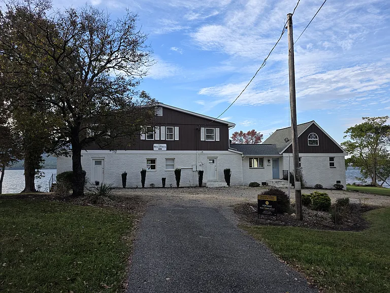 311 Anthony Home Rd — Photo 2